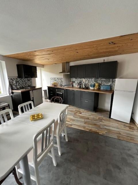 Jolie Maison De Campagne, Compostelle Soleymieux ภายนอก รูปภาพ