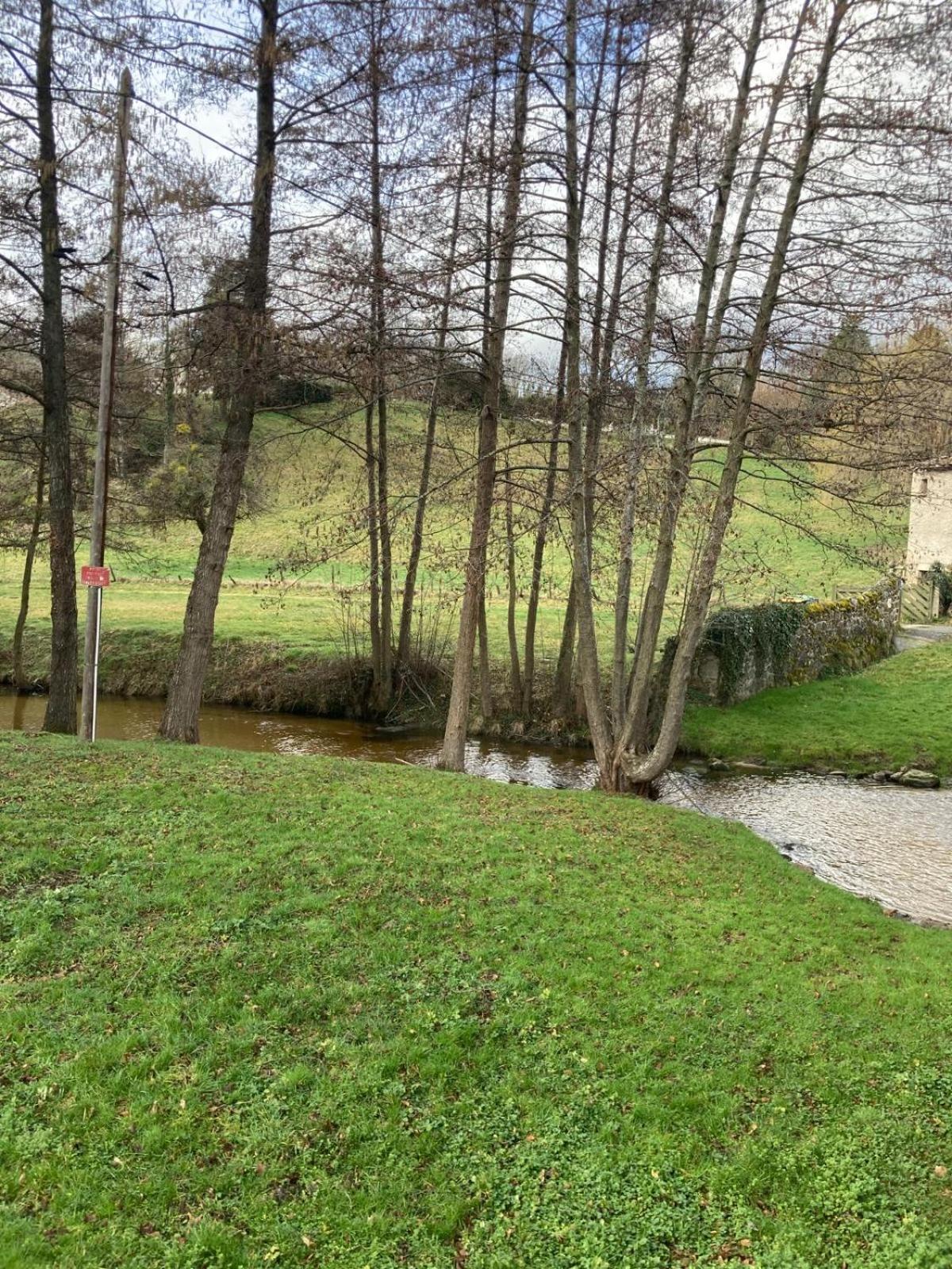 Jolie Maison De Campagne, Compostelle Soleymieux ภายนอก รูปภาพ