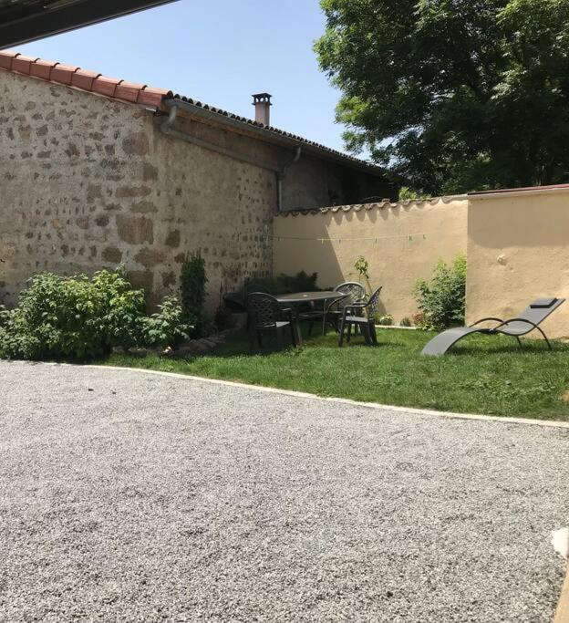 Jolie Maison De Campagne, Compostelle Soleymieux ภายนอก รูปภาพ